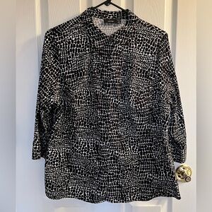 Apt. 9 Monochrome Patterned Button Down Shirt